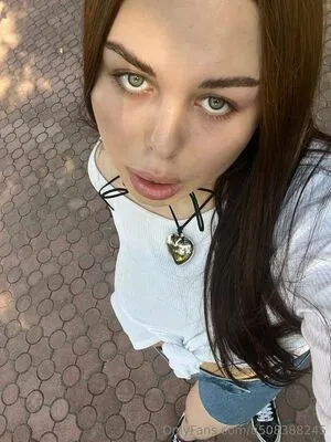 Sophieline1 OnlyFans Leaked Free Thumbnail Picture - #X6laD5A8Nl