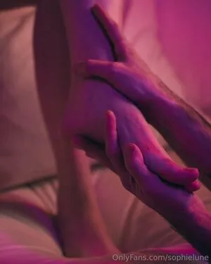 Sophielune OnlyFans Leaked Free Thumbnail Picture - #LW0wndinD0