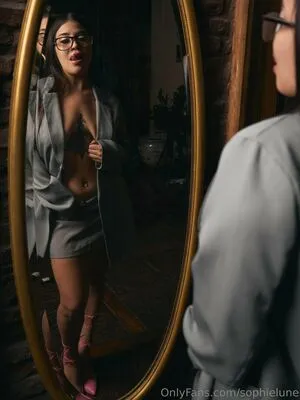 Sophielune OnlyFans Leaked Free Thumbnail Picture - #ghRVURDUvJ