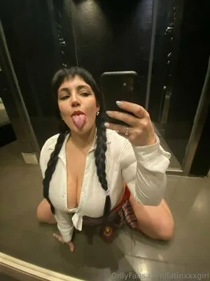Sophieortega OnlyFans Leaked Free Thumbnail Picture - #8LdFB4qtSR