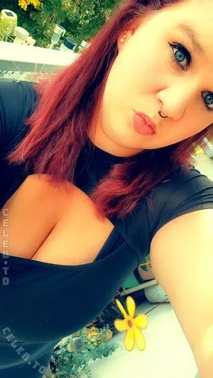 Sophieschmande OnlyFans Leaked Free Thumbnail Picture - #MAjLD1RLWV