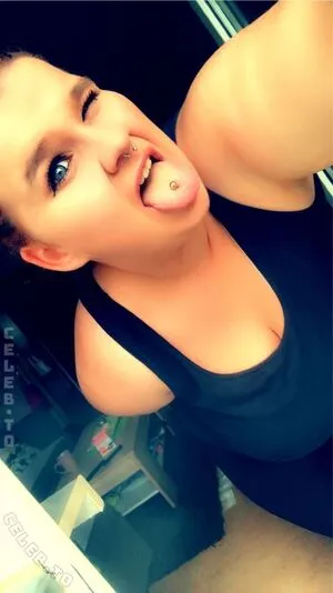 Sophieschmande OnlyFans Leaked Free Thumbnail Picture - #MEUlWYaFLW