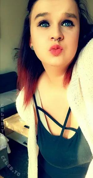 Sophieschmande OnlyFans Leaked Free Thumbnail Picture - #TyqsWcWnOb