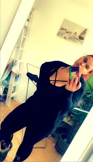 Sophieschmande OnlyFans Leaked Free Thumbnail Picture - #UPDcKyFi8Q