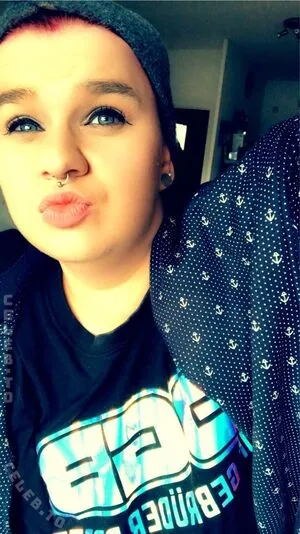 Sophieschmande OnlyFans Leaked Free Thumbnail Picture - #v3K0INW0ba
