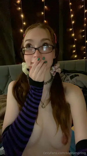 Sophiespring OnlyFans Leaked Free Thumbnail Picture - #gv2RX5KpXb