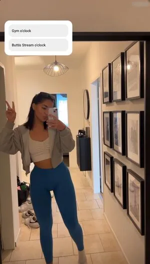 Sophmrie OnlyFans Leaked Free Thumbnail Picture - #QPsw449P17
