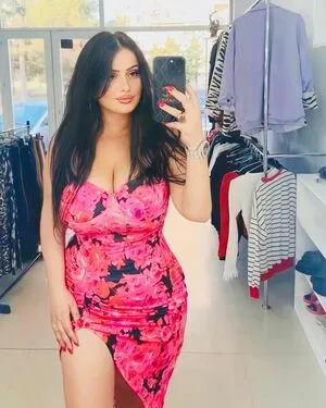 Sopo Shariqadze OnlyFans Leaked Free Thumbnail Picture - #0XnzmICRE4