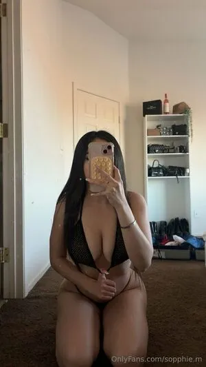Sopphie M OnlyFans Leaked Free Thumbnail Picture - #AV3BN0RNUU