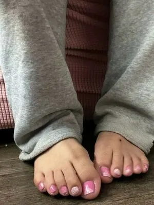 Soulfeetbabe OnlyFans Leaked Free Thumbnail Picture - #6jbjX24uRD