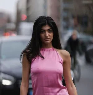 Soulin Omar OnlyFans Leaked Free Thumbnail Picture - #gA9DNENa0A