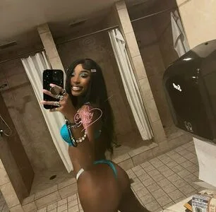 Soultry Noir OnlyFans Leaked Free Thumbnail Picture - #UMUm1XFQpQ