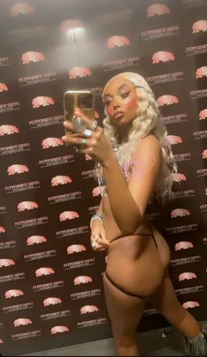 Soultry Noir OnlyFans Leaked Free Thumbnail Picture - #wiD7BzRjd7