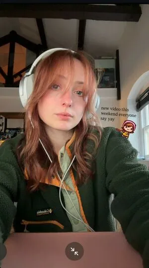 Soupforeloise OnlyFans Leaked Free Thumbnail Picture - #2Oqi0hpwE9