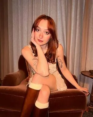 Soupforeloise OnlyFans Leaked Free Thumbnail Picture - #8E3q473c1L