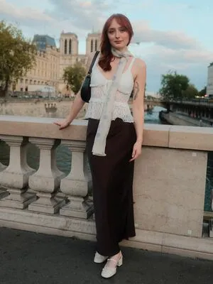 Soupforeloise OnlyFans Leaked Free Thumbnail Picture - #P3WiIL5LNy