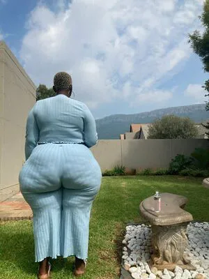 South African Thick OnlyFans Leaked Free Thumbnail Picture - #wePfutm0M8