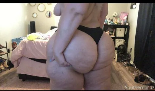 Southernlindz OnlyFans Leaked Free Thumbnail Picture - #2vom2F8Eci