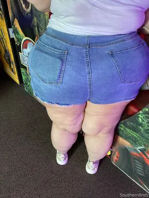 Southernlindz OnlyFans Leaked Free Thumbnail Picture - #uYLF96KcXA