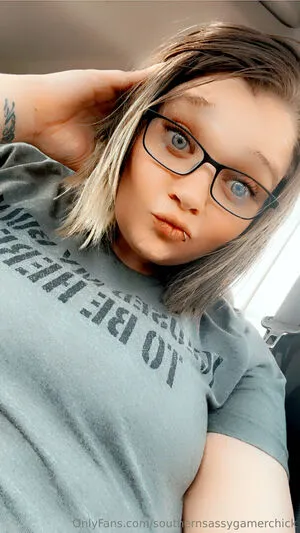 Southernsassygamerchick OnlyFans Leaked Free Thumbnail Picture - #9IgM6syTQo