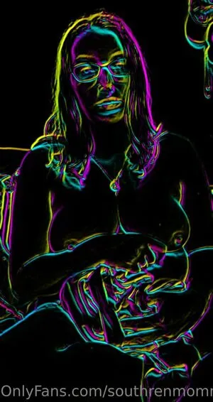 Southrenmomma2043 OnlyFans Leaked Free Thumbnail Picture - #C83Nh3q0CG
