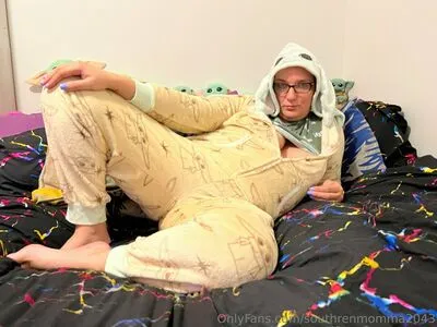 Southrenmomma2043 OnlyFans Leaked Free Thumbnail Picture - #gCvdwMfMJv