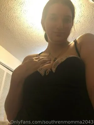 Southrenmomma2043 OnlyFans Leaked Free Thumbnail Picture - #voqkscBZWe