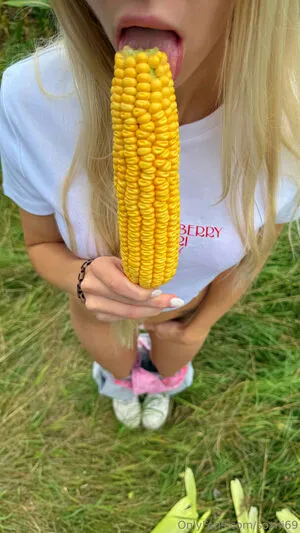 Soxni69 OnlyFans Leaked Free Thumbnail Picture - #i35Xo9bxsl