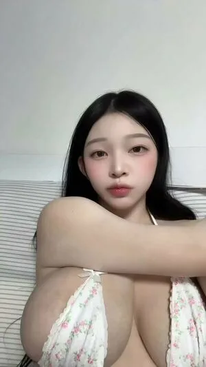 Soyee Milk OnlyFans Leaked Free Thumbnail Picture - #dW7VfVvTMR
