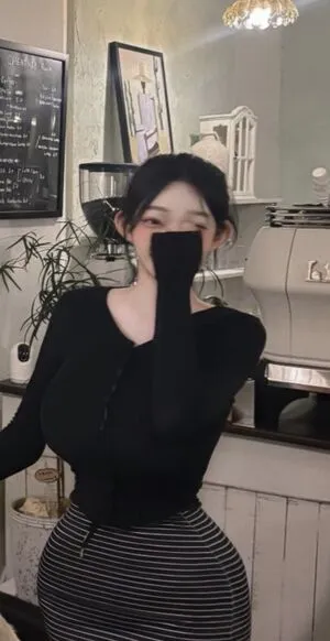 Soyeemilk OnlyFans Leaked Free Thumbnail Picture - #ildMciwIW4