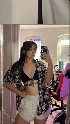 Soymilkonice OnlyFans Leaked Free Thumbnail Picture - #fIHqplG8Vm