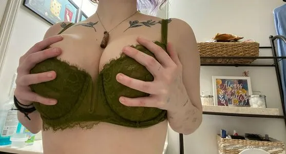 Soyworm OnlyFans Leaked Free Thumbnail Picture - #SFk1jTiibz