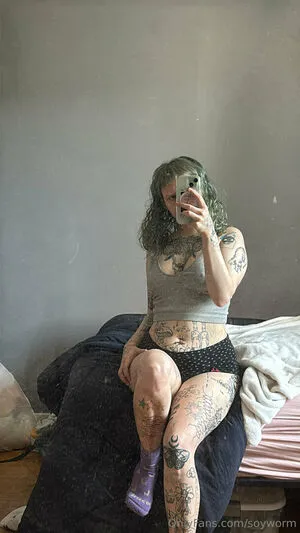 Soyworm OnlyFans Leaked Free Thumbnail Picture - #kNrPBH7MAe