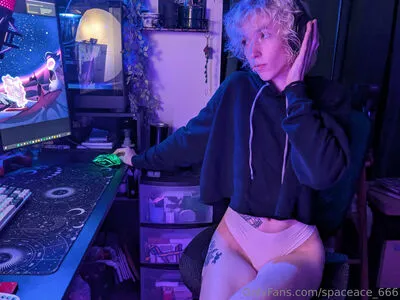 Spaceace OnlyFans Leaked Free Thumbnail Picture - #PNEDbl911p
