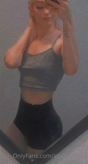 Spacebrat24 OnlyFans Leaked Free Thumbnail Picture - #OCnFP5JpQP