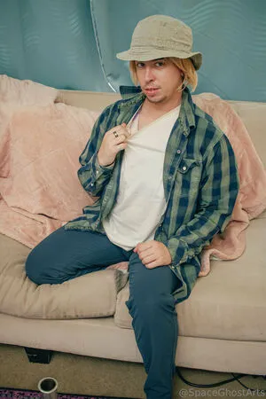 Spaceghostarts OnlyFans Leaked Free Thumbnail Picture - #3u4kqB8BEM