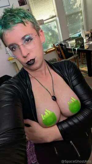 Spaceghostarts OnlyFans Leaked Free Thumbnail Picture - #anr4AUrtNv