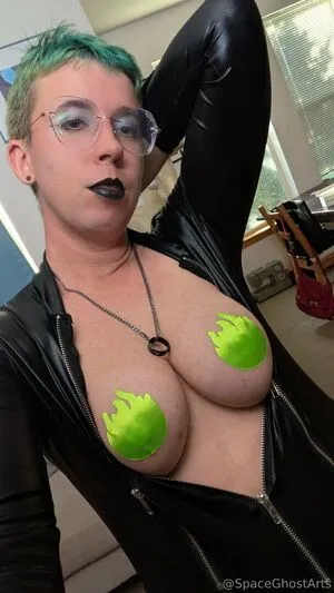 Spaceghostarts OnlyFans Leaked Free Thumbnail Picture - #qcJudAkkXS