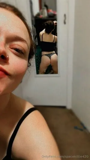 Spacekittie420 OnlyFans Leaked Free Thumbnail Picture - #K0nPd9NGfy