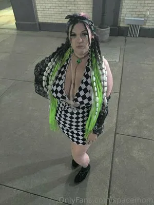 Spacemom OnlyFans Leaked Free Thumbnail Picture - #7Tbk4CLyIM