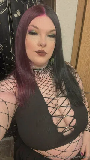 Spacemom OnlyFans Leaked Free Thumbnail Picture - #cl7bJgU3vz