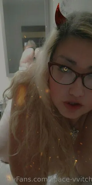 Spacevvitch666 OnlyFans Leaked Free Thumbnail Picture - #PpXhwksT9z