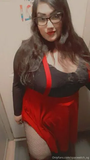 Spacevvitch666 OnlyFans Leaked Free Thumbnail Picture - #Qav7TuA18F