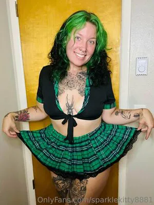 Sparklekitty8881 OnlyFans Leaked Free Thumbnail Picture - #S8FXddnOWn