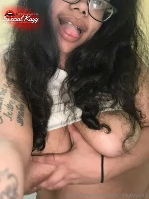 Specialkayyyx2 OnlyFans Leaked Free Thumbnail Picture - #ZW4TYErcmE