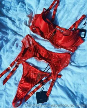 Spellbound Angel OnlyFans Leaked Free Thumbnail Picture - #61RnTxcAtI