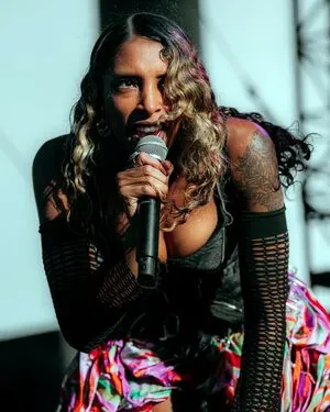 Spellling OnlyFans Leaked Free Thumbnail Picture - #YhdWRmaaT5