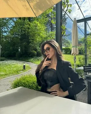 Spicyarabic OnlyFans Leaked Free Thumbnail Picture - #JdBvyF2N3R