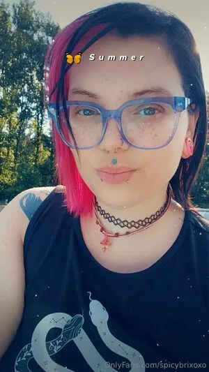 Spicybrixoxo OnlyFans Leaked Free Thumbnail Picture - #4ehqQeK5LA