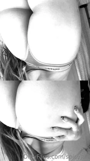Spicyjuli OnlyFans Leaked Free Thumbnail Picture - #3GEyaSICCr